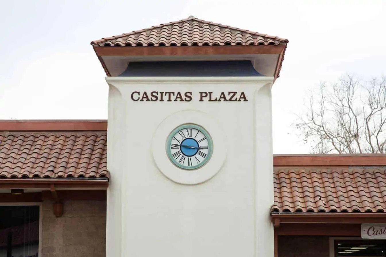 Casitas Plaza